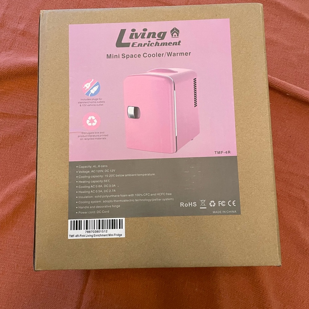 Living enrichment mini cooler/warmer
